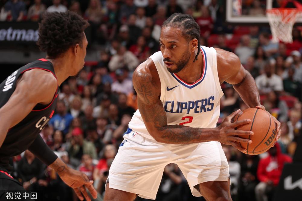 以及约翰尼 以及约翰尼